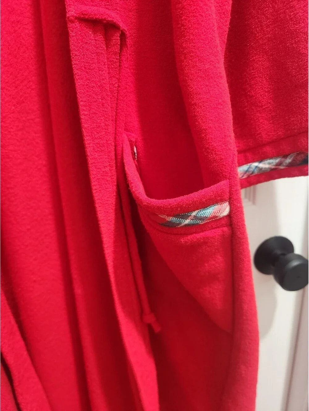 Jockey For Her Red Solid Polyester Belted Tie Robe Long Sleeve XL